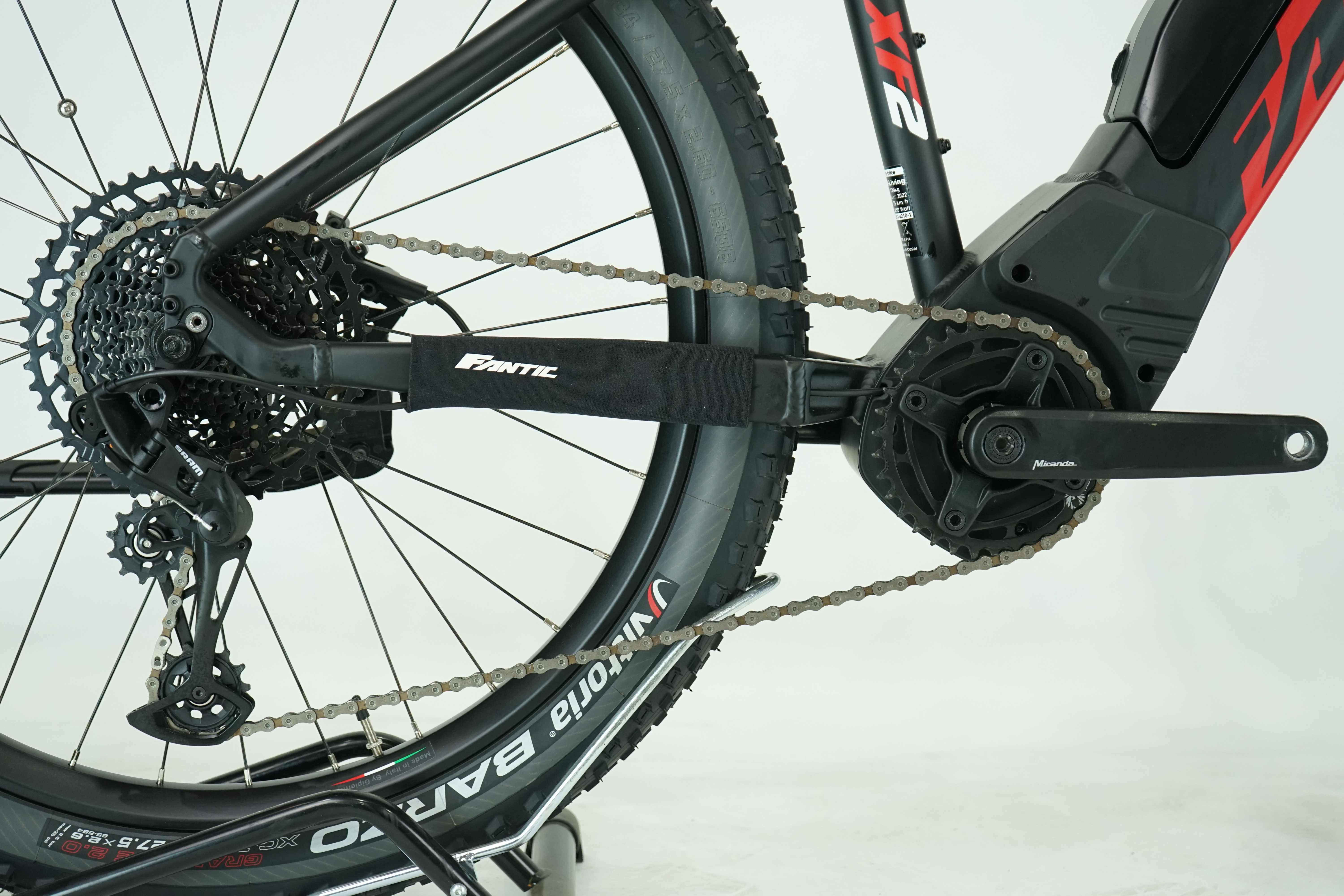 Fantic XF2 Integra 2021 - E Mountainbike - 630 Wh - 27,5 Zoll