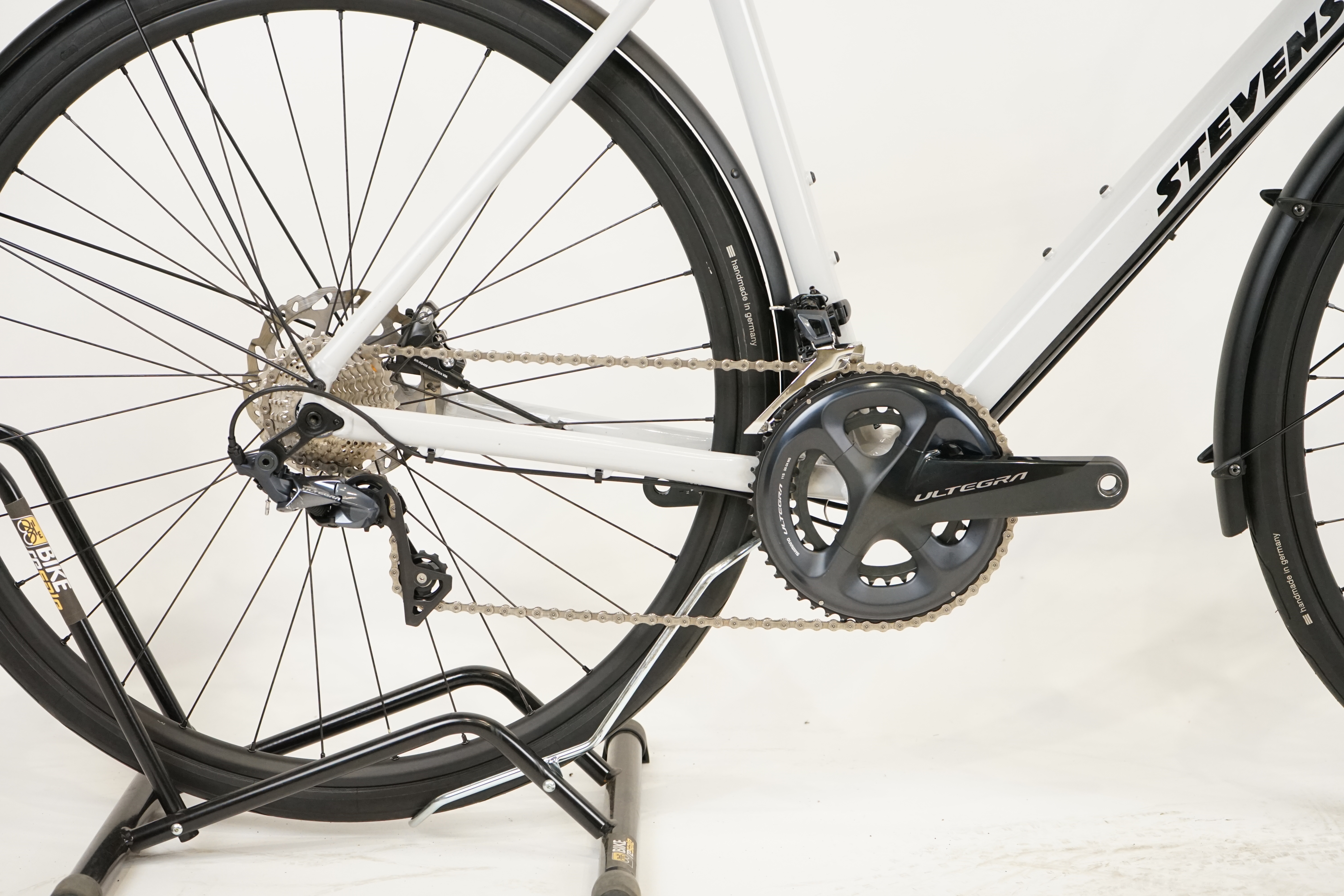 Stevens Strada 1000 Tour 2022 - Citybike