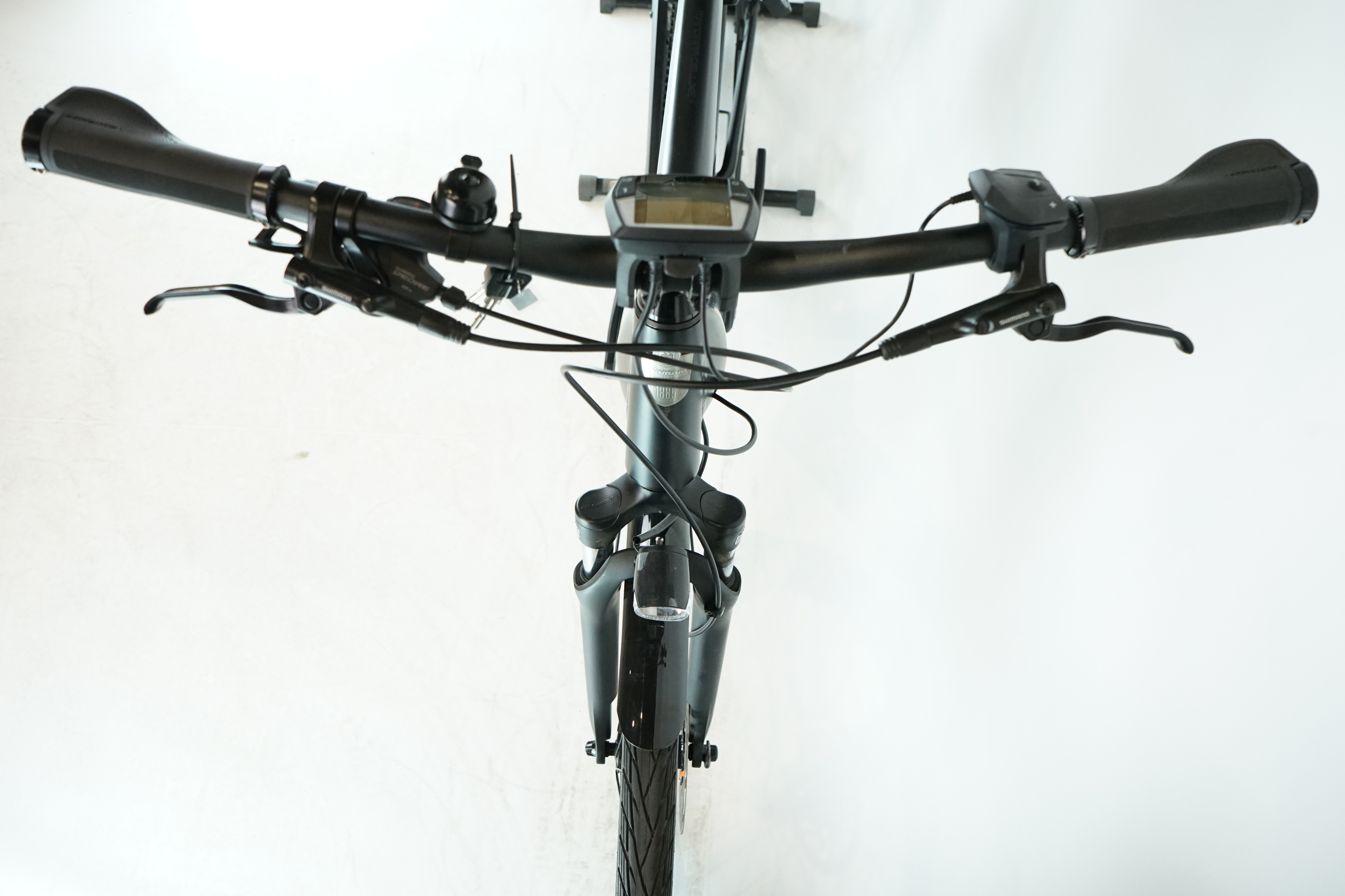 Diamant Mandara Deluxe+ 2022 - Trekking E Bike - 500 Wh - Diamant