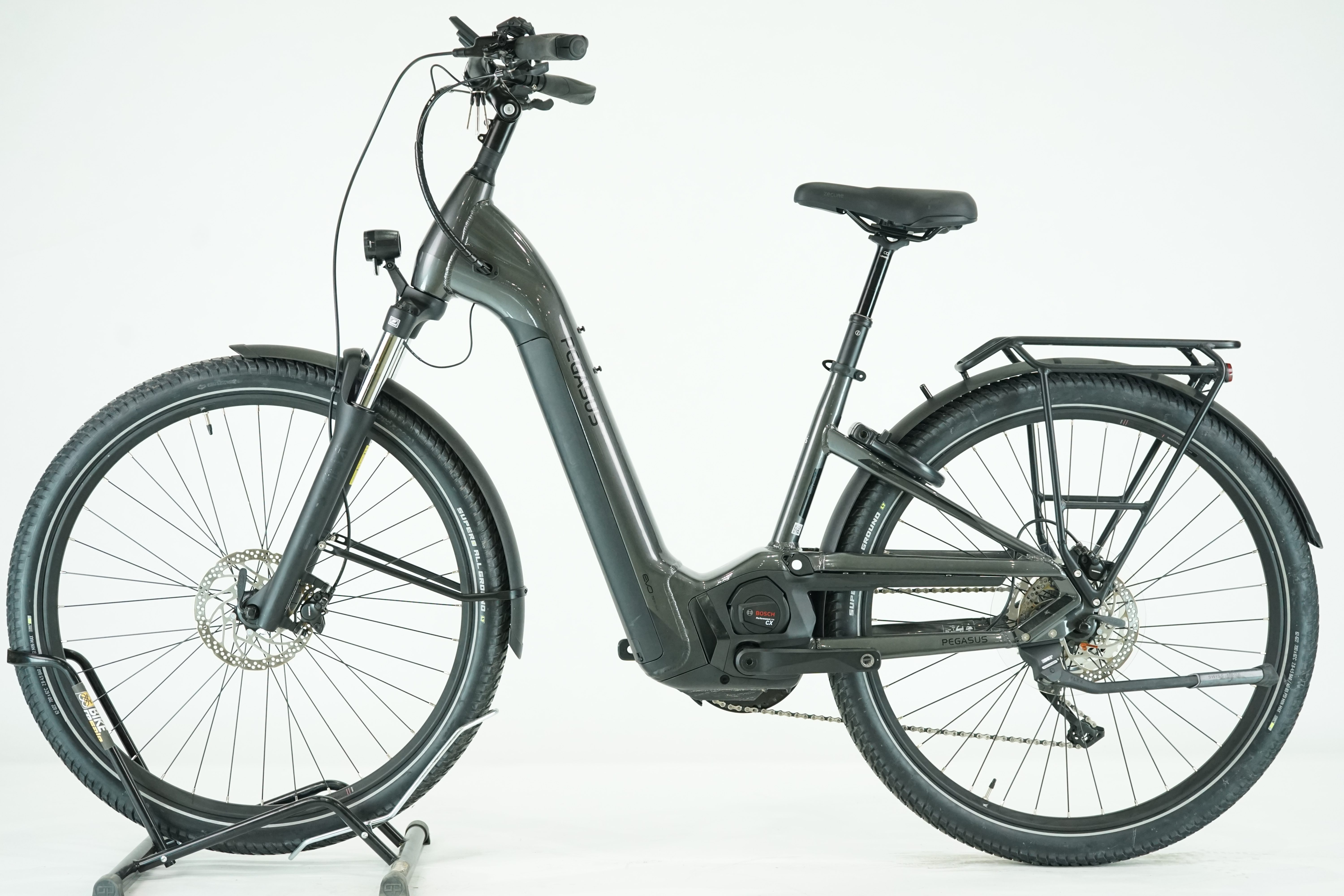 Pegasus Savino EVO 10 Lite - E Trekking - 625 Wh - 28 Zoll