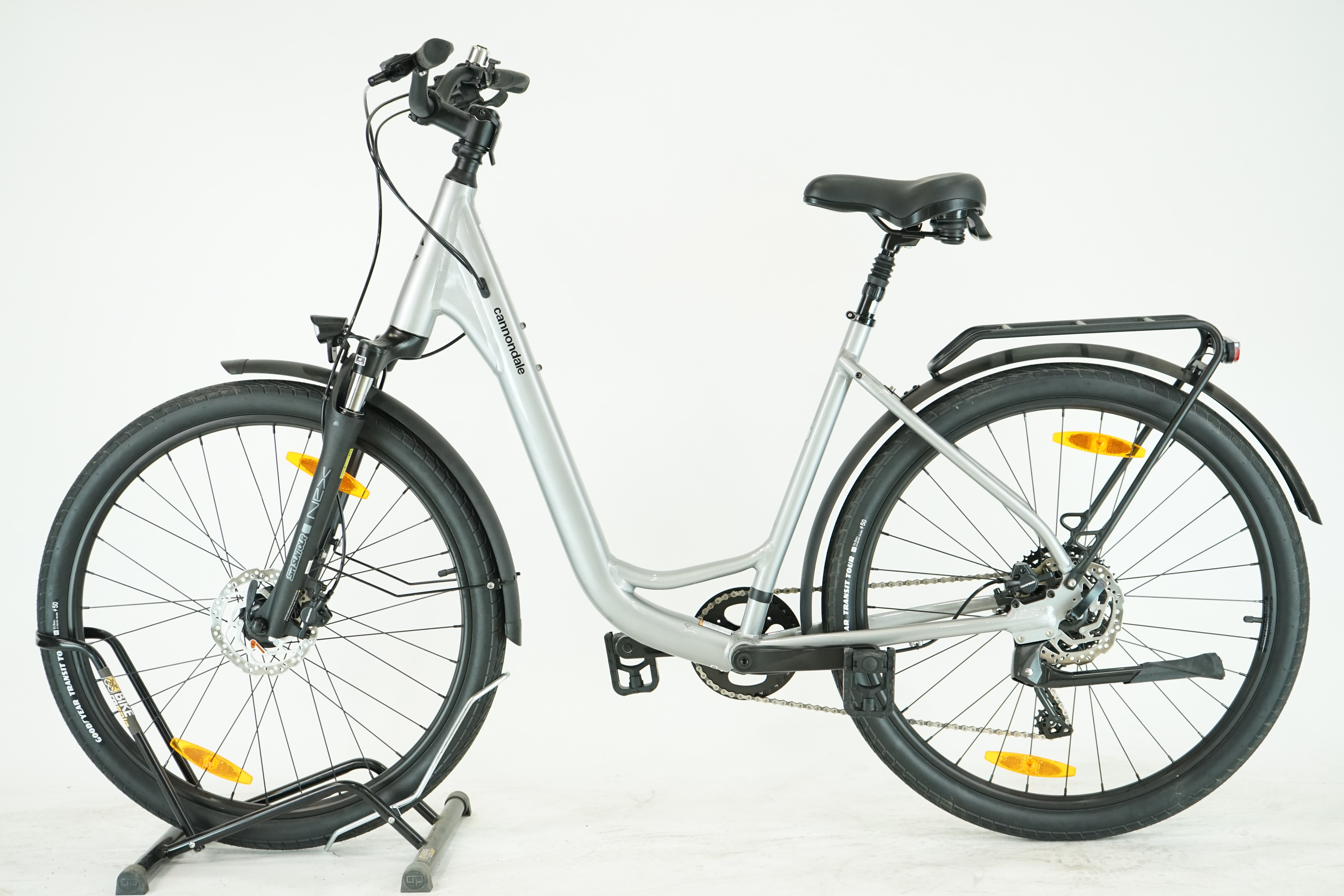 Cannondale Adventure EQ 2023 - City Bike - 27,5 Zoll - Tiefeinsteiger