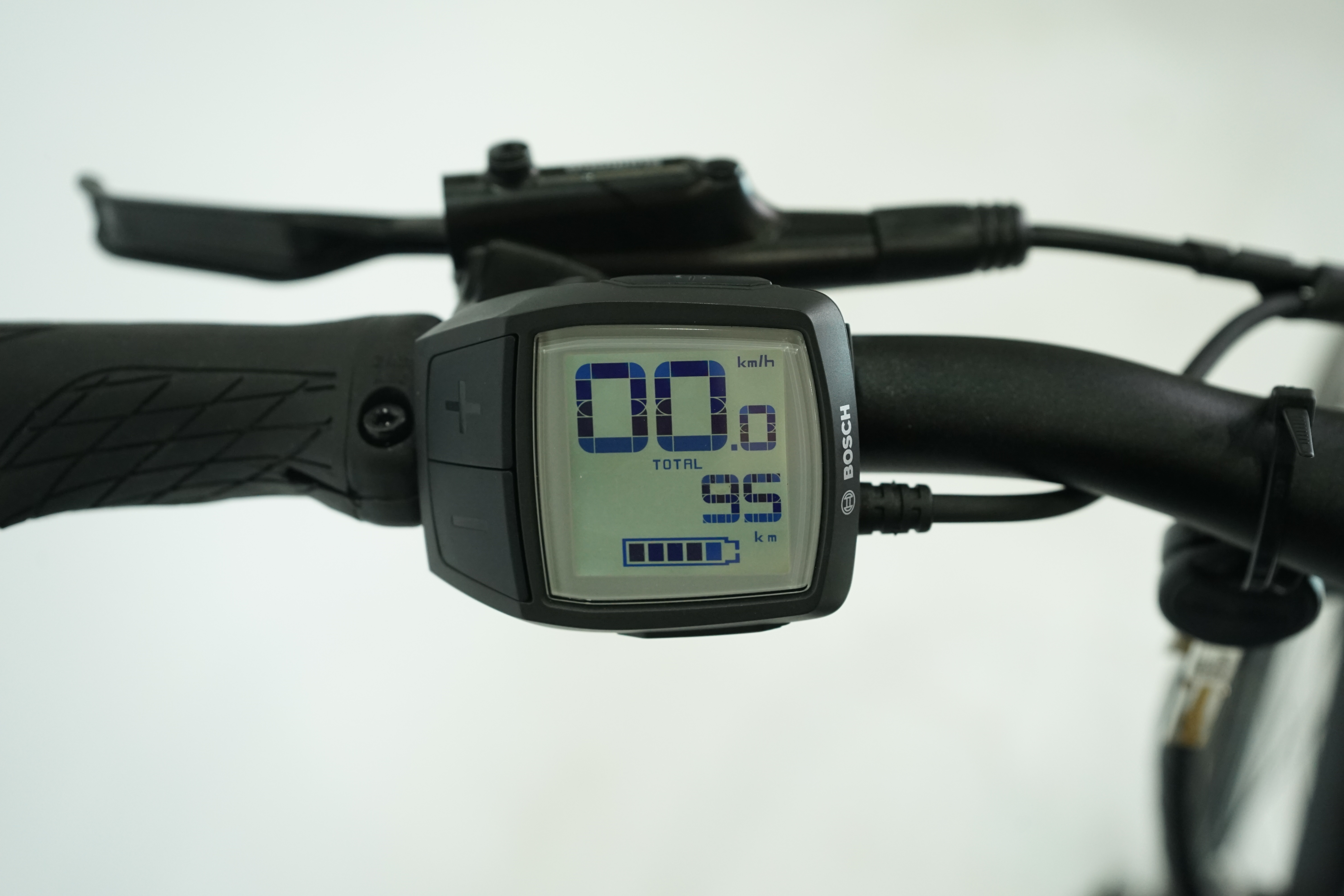 Gudereit ET 3 2023 - Trekking E Bike - 400 Wh - Diamant