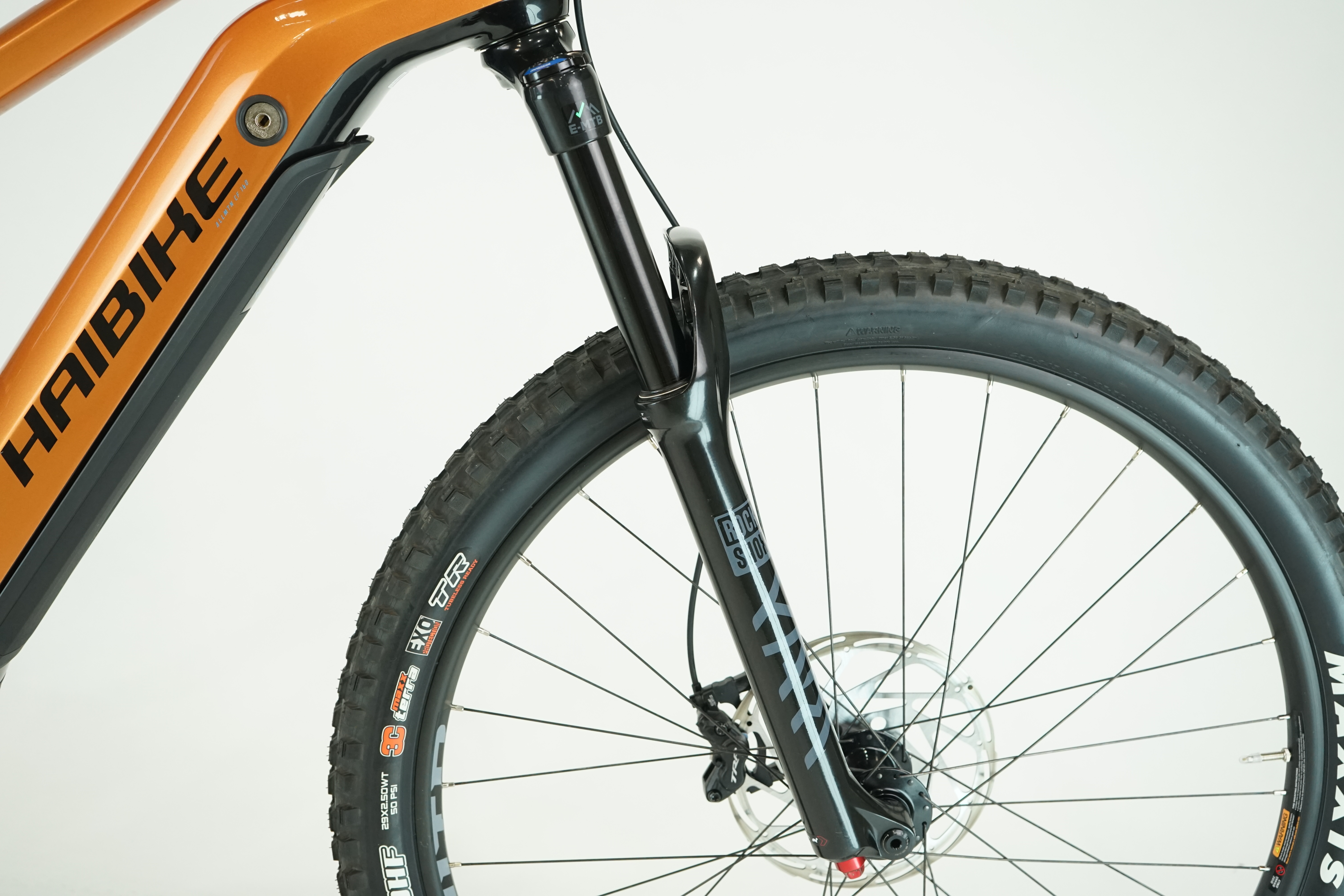 Haibike AllMtn CF 6 2023 - Fully E Bike - 600 Wh - 29/27,5 Zoll - Carbon