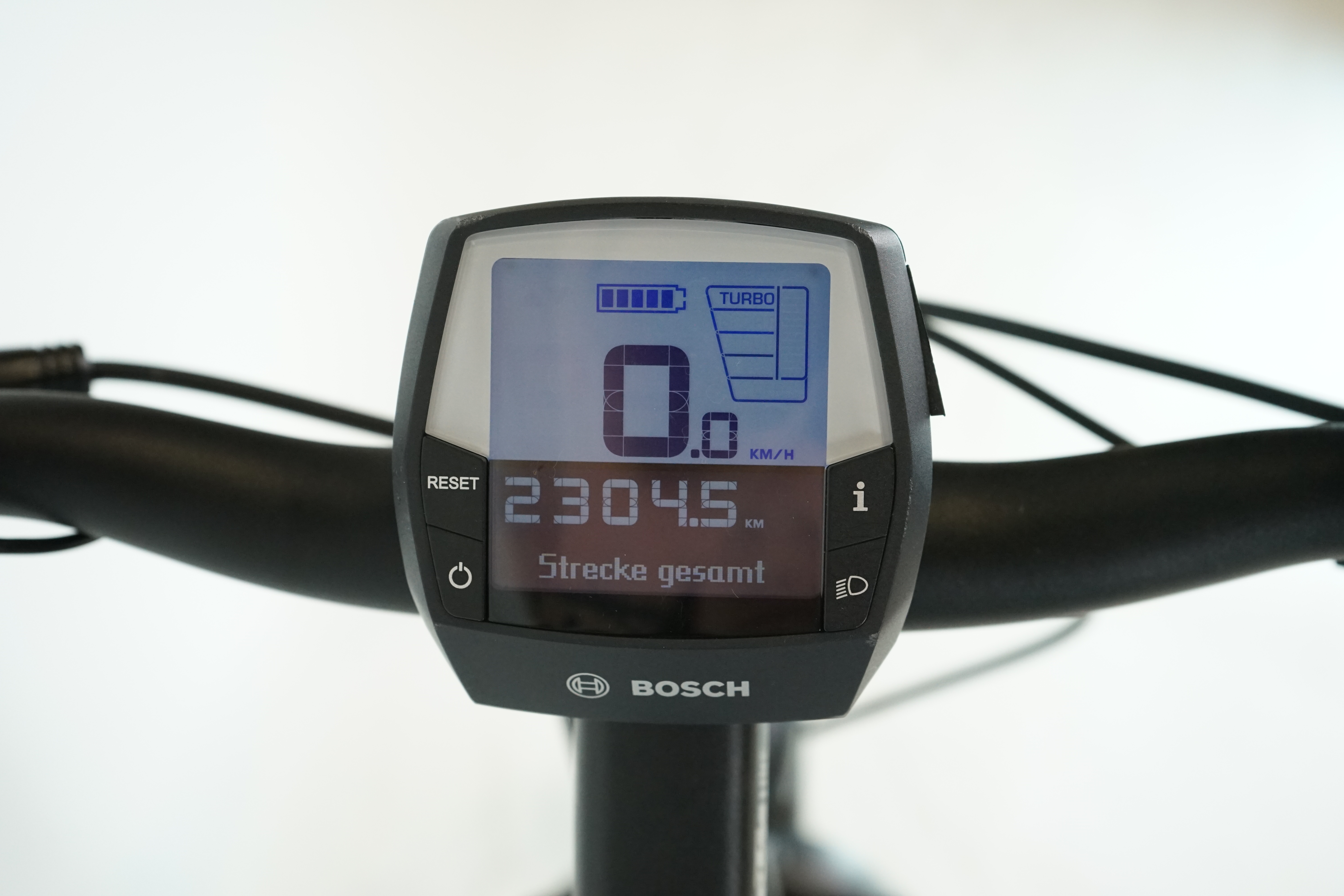 KTM Cento 10 2022 - Trekking E Bike - 625Wh - Diamant