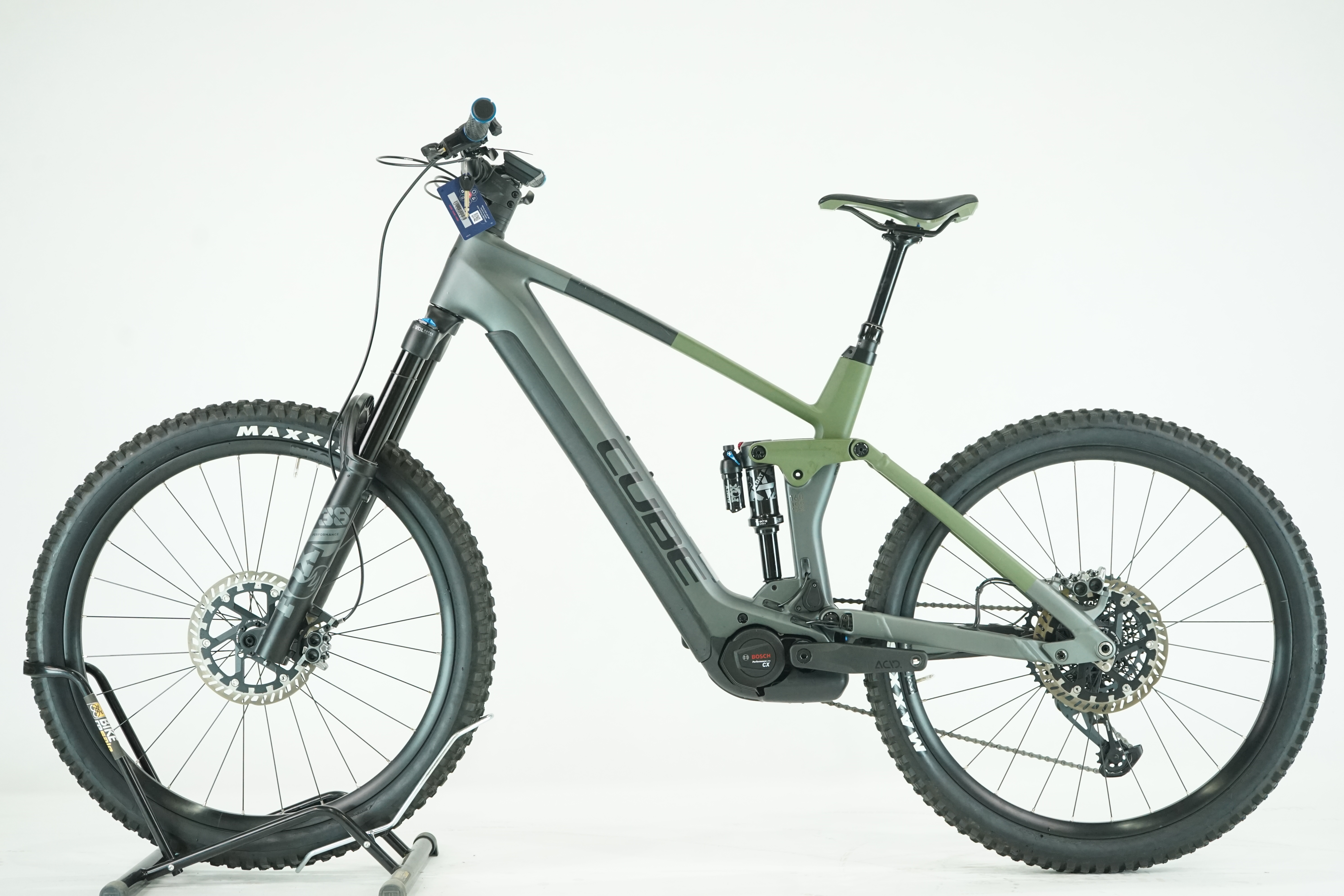 Cube Stereo Hybrid 160 HPC TM 2023 - E Mountainbike - 750 Wh - 27,5 Zoll - Fully