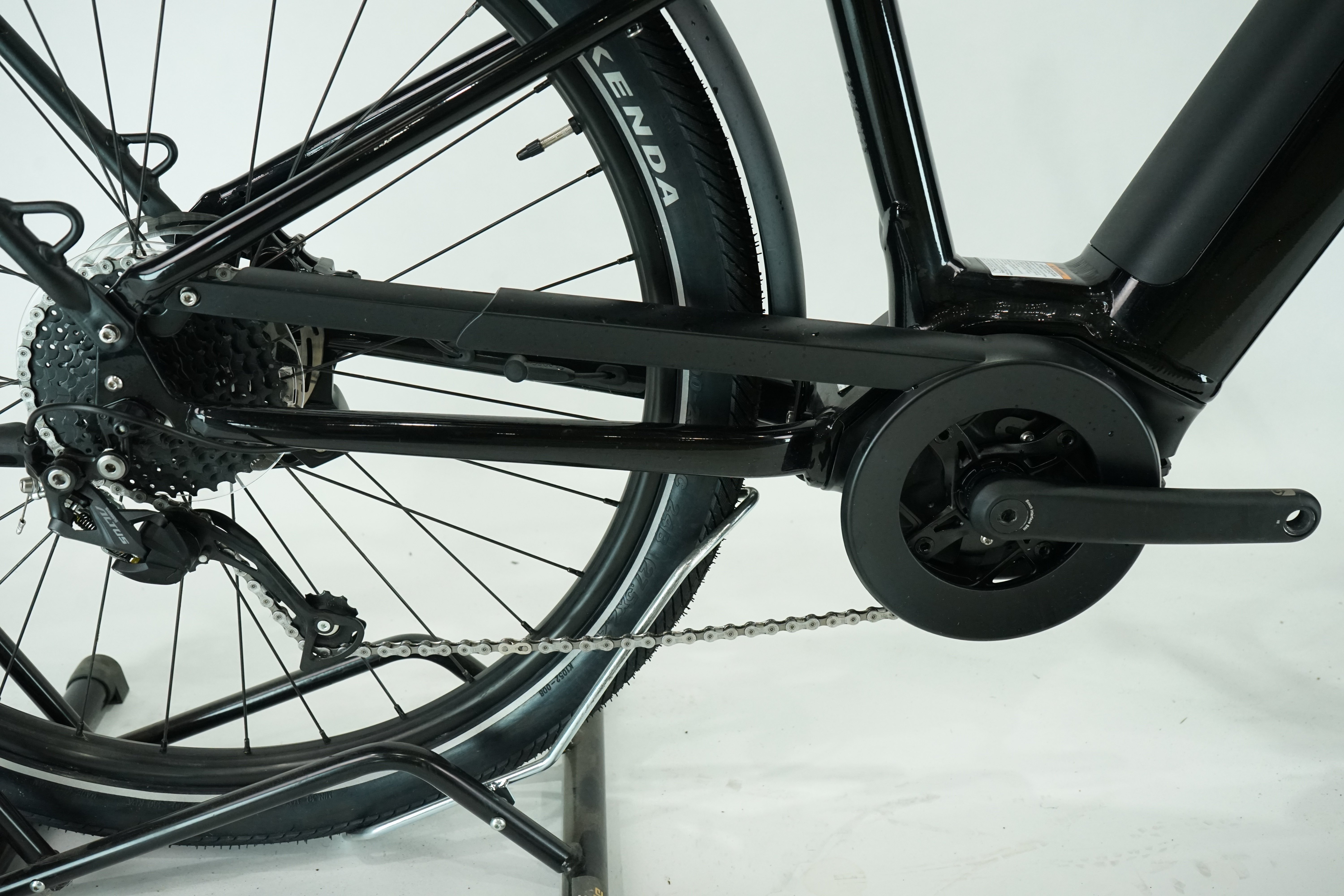 Cannondale Adventure Neo 3.1 EQ 2023 - Trekking E Bike - 400 Wh - 27,5 Zoll - Tiefeinsteiger