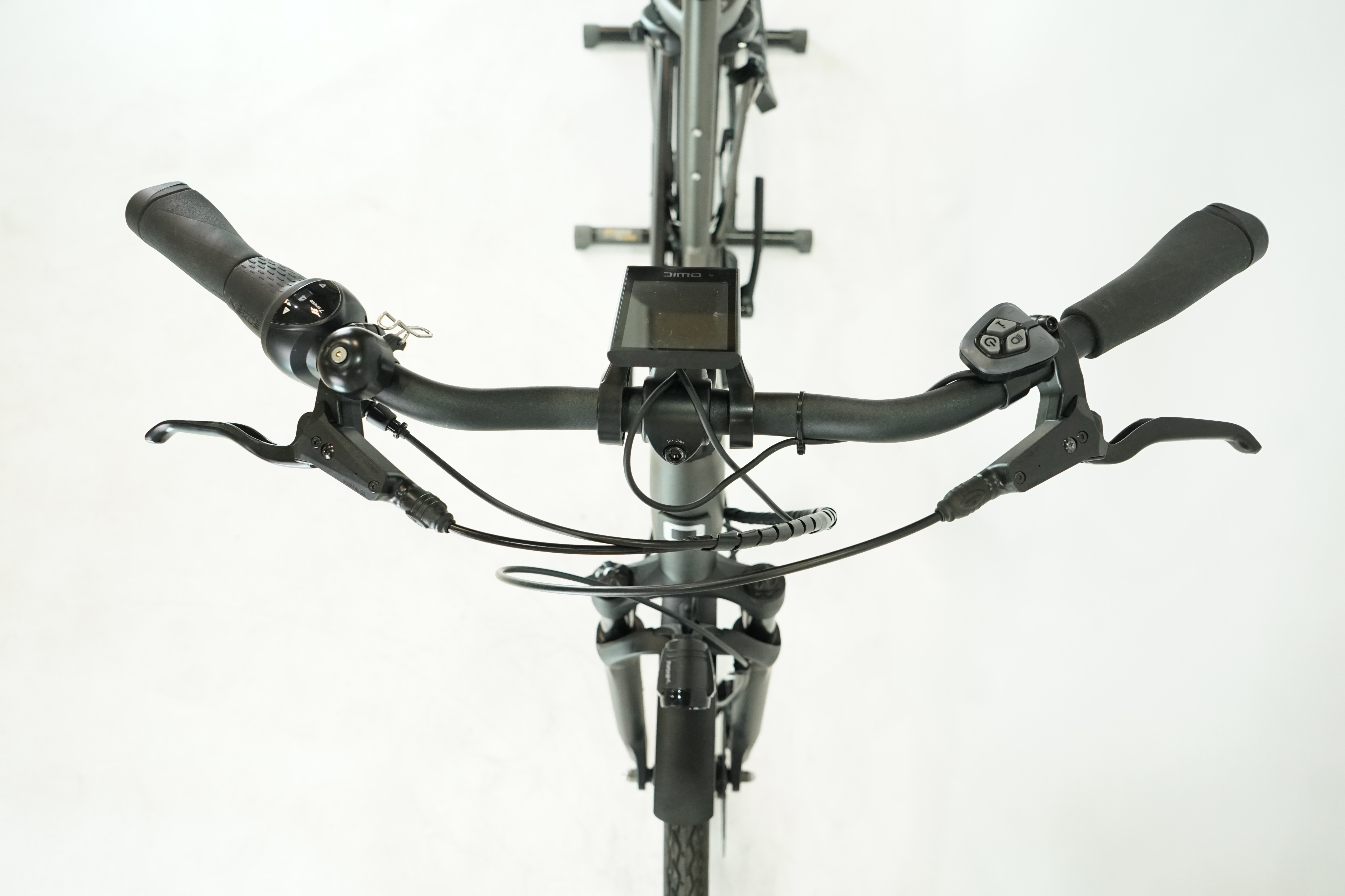 Qwic Premium i MN7+2023 - City E Bike - 540 Wh - Tiefeinsteiger