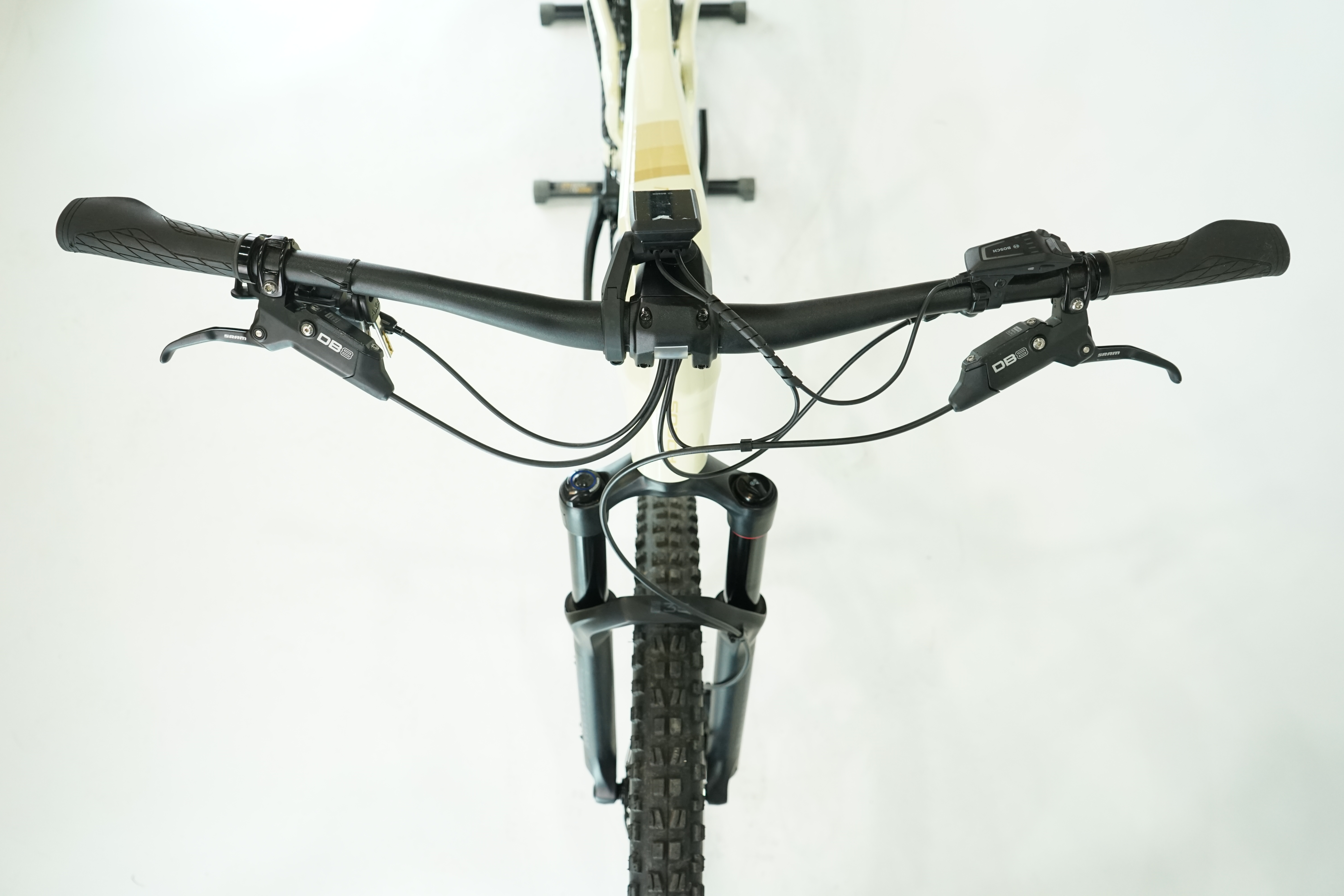 Focus Thron² 6.8 2023 - Fully E Bike - 750Wh - Aluminium - 29 Zoll