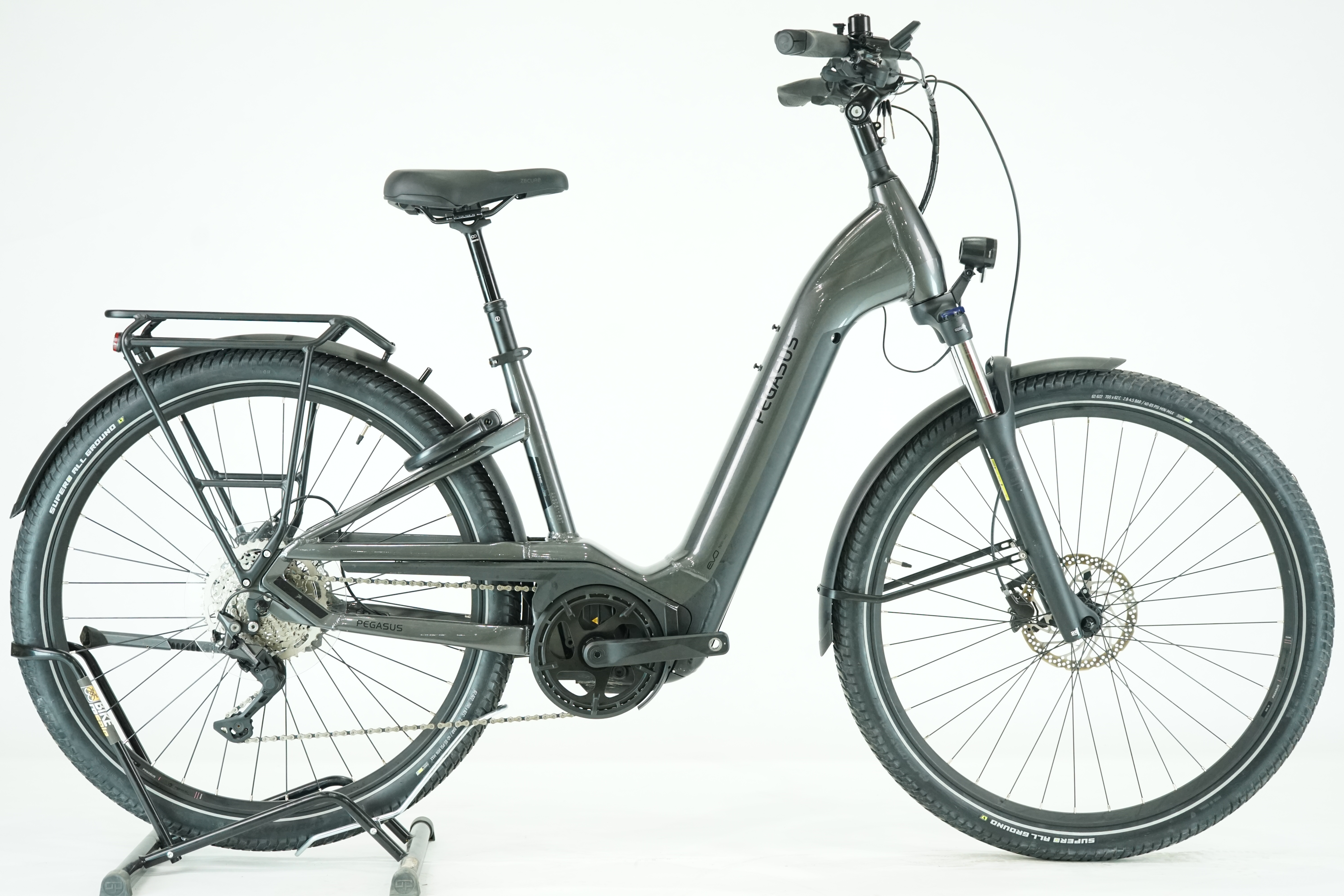 Pegasus Savino EVO 10 Lite - E Trekking - 625 Wh - 28 Zoll