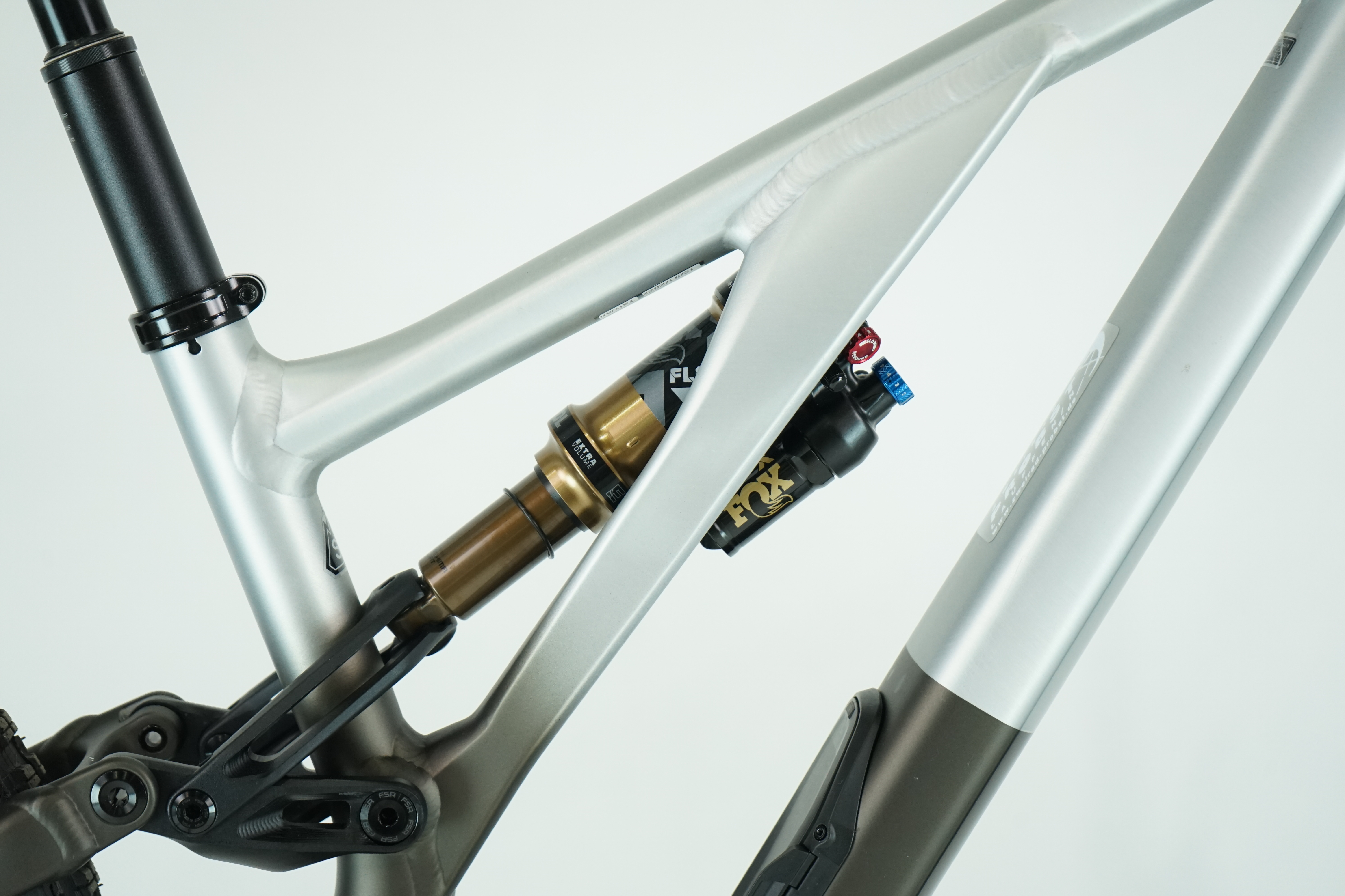 Specialized Stumpjumper EVO Elite Alloy 2023 - Fully Mountainbike - Aluminium - 29 Zoll