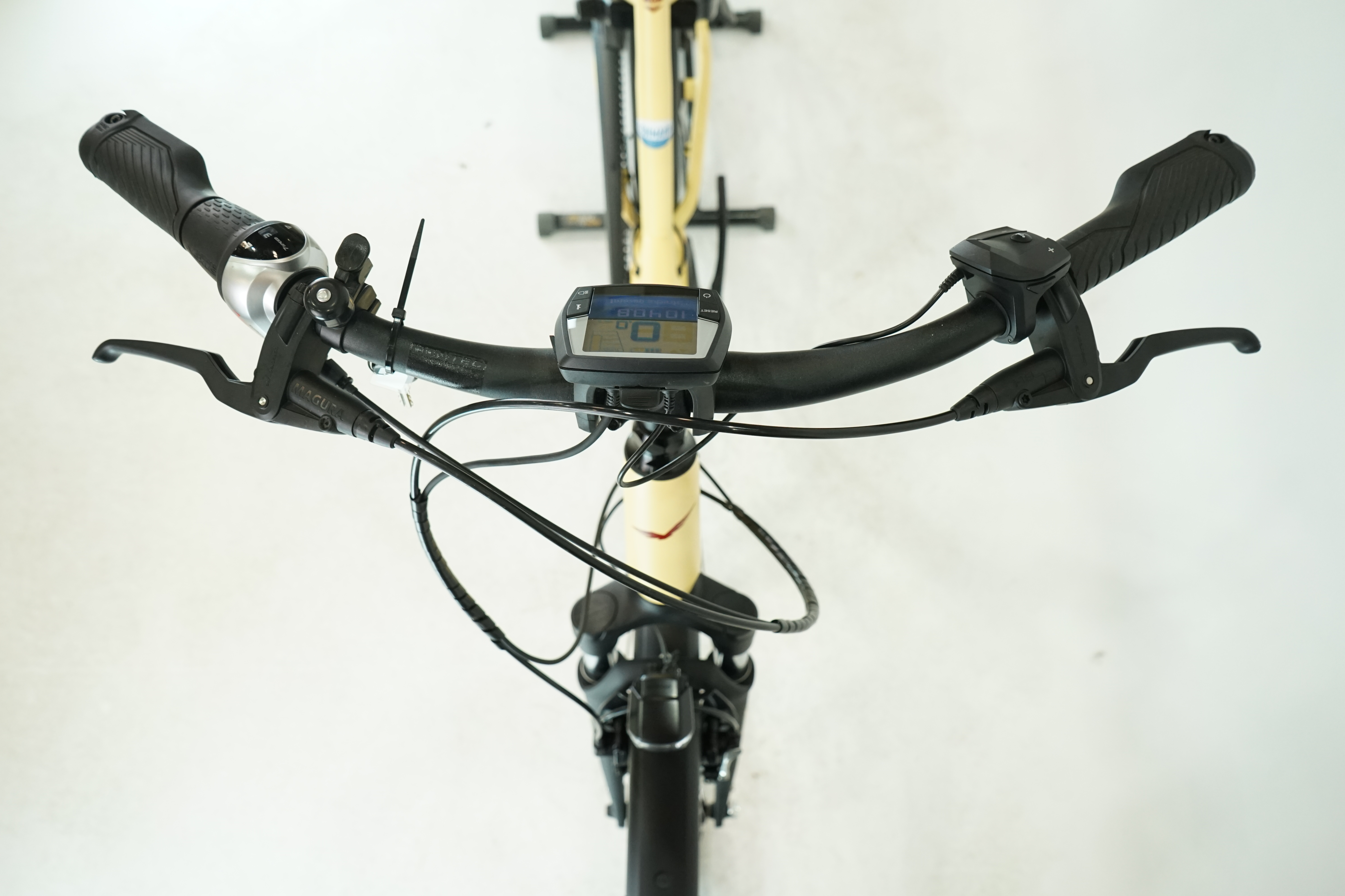 Victoria eTrekking 5.6 Deep 2022 - Trekking E Bike - 300 Wh - Rücktritt - Tiefeinstieg